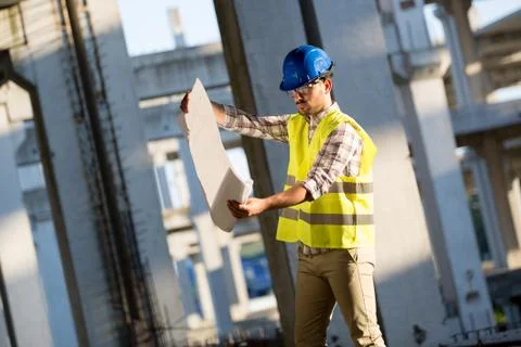 Engineers working on a building site Fotos de archivo
