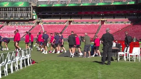 England completes final training session ahead of match against South Africa
 Video stock 338184159