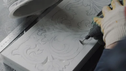 Engraver skillfully cuts the surface of the stone 스톡 동영상 99039595