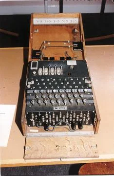 Enigma Code Breaking Machine. With The 4 Code Control Cogs Inserted. 库存照片
