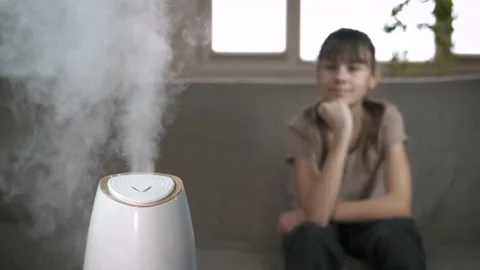Enjoy aromatherapy diffuser. Video stock 201582035