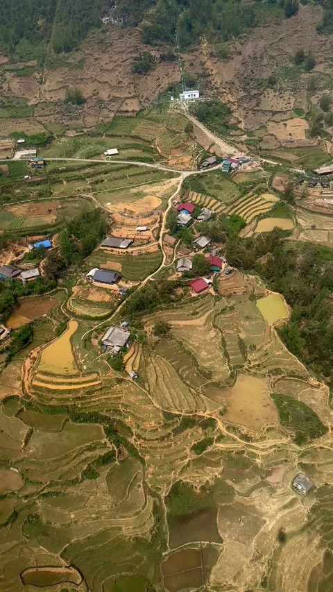 Enjoy breathtaking views from a cable car, overlooking rice terraces and a Stock-Footage 302264614