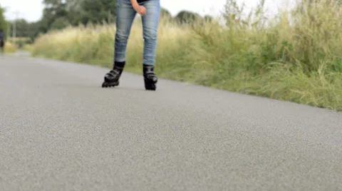 Enjoy a evening on roller skates. 스톡 동영상 39808726