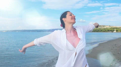 Enjoying the sea Stock Footage 43974966