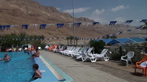 Enormous amount in a pool bath and accept sun-baths Stock Footage 39717457