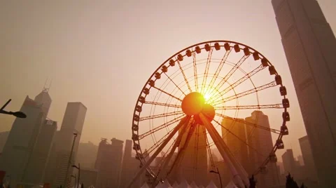 Enormous Ferris wheel in Hong Kong. Video 1920x1080 Stockbeeldmateriaal 59884445