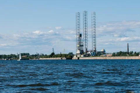Ensco 101 floating drilling rig,drilling cranes,vessels and mining platforms in Stock Photos