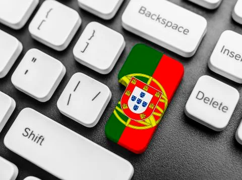 Enter key button with Flag of Portugal. Foto stock