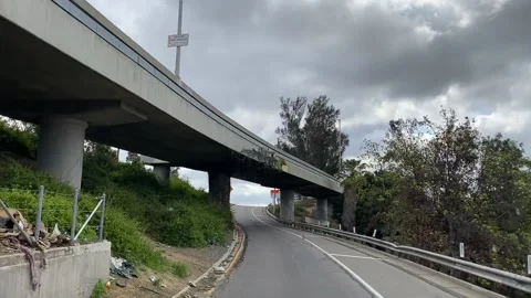 Entering an empty 101 freeway in Hollywood, CA during the Corona Virus Pandemic Stock Footage 134645571