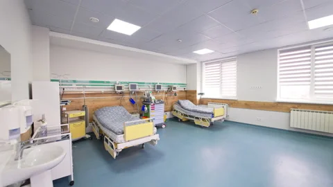 Entering light and spacious room with beds and equipment for reanimation. Stock Footage 169103721