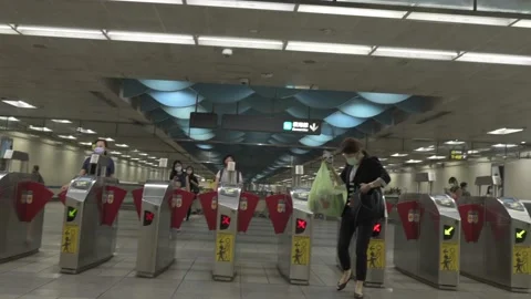 Entering Taipei MRT gate Stock-Footage 156401725