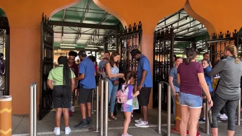 The entrance to Busch Gardens theme park in Tampa, Florida. Stock Footage 166326361