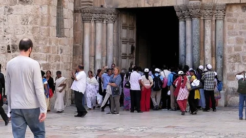 Entrance of the Holy Sepulcher Church in Jerusalem Stock Footage
