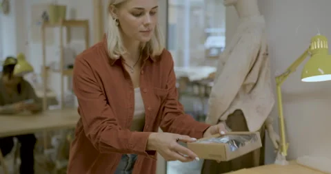 Entrepreneur in Store Preparing Parcels for E-commerce 스톡 동영상 260878824