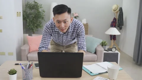 Entrepreneur waiting for reply with a phone Stock Footage 160345938