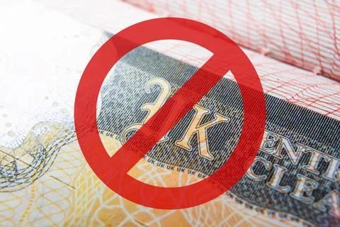 Entry ban, visa cancellation, visa ban, visa crossed out in red Visa in passport Foto stock