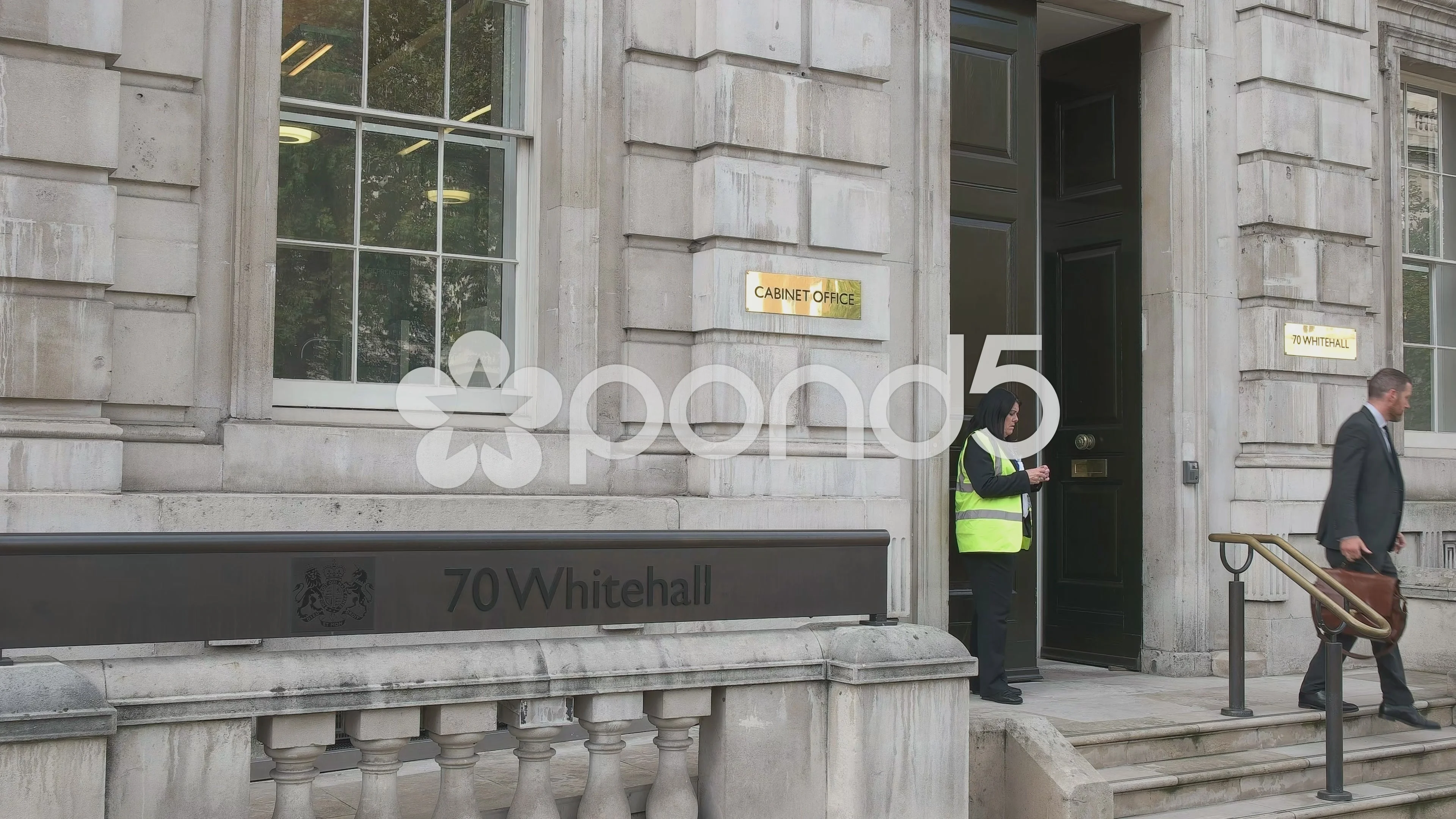 entry to whitehall cabinet office, londo... | Stock Video | Pond5