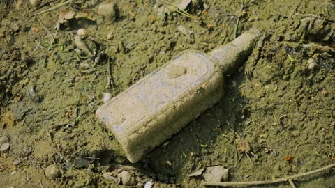 Environmental Pollution And Waste Concept, Environmental pollution and waste Vidéo 335762265