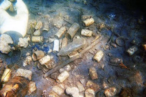 Environmental problem of plastic and other rubbish pollution under the sea Stock Photos