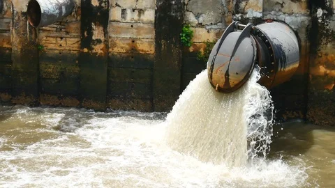 Environmental Video After a heavy rain the sewer system of the big city is dr Video stock 95989441