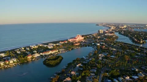 Epic Aerial Drone coast beach saint st petersburg florida near tampa sunrise Stockbeeldmateriaal 280494833
