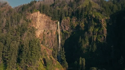 Epic Aerial Drone Multnomah Falls Oregon Washington Columbia Gorge Rainbow Видео 280702766