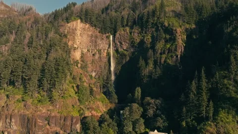 Epic Aerial Drone Multnomah Falls Oregon Washington Columbia Gorge Rainbow Видео 280702767