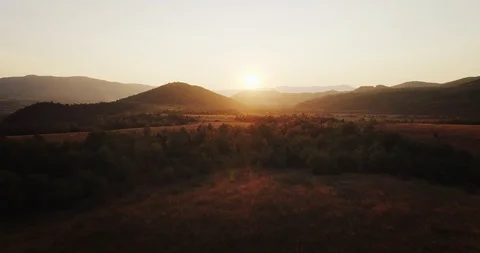 Epic aerial view: Mist Forrest Sunset Colorful Autumn Trees Golden Hour Sunset Vidéo 94599855
