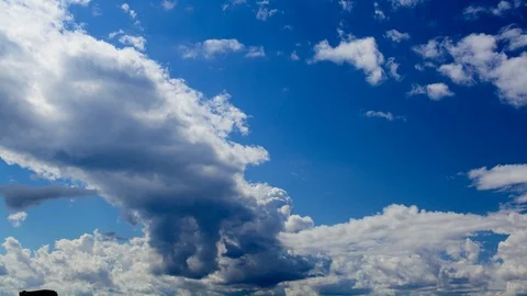 Epic dramatic stormy rainy clouds moving towards the viewer from sea timelapse 動画素材 91863446