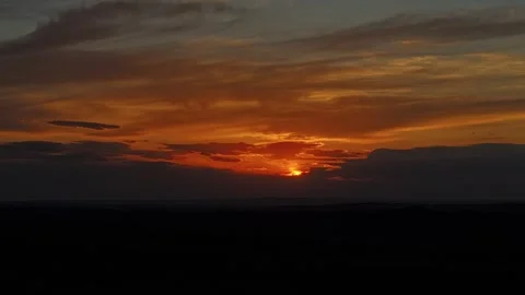 Epic Drone Establishing Shot Barren Colorful Badlands Valley Stockbeeldmateriaal 336944551