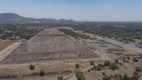 Epic Drone Shot Flying Up To Pyramid Of The Sun At Teotihuacan, Mexico City Stock Footage 154628643