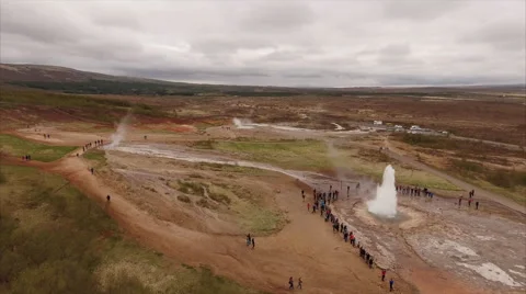 Epic Gyser In Iceland Vídeos de archivo 63973070