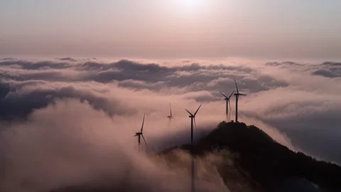 Epic Mountain Sea of Clouds Time-lapse with Rolling Mist and Nature View Stock Footage 326685848