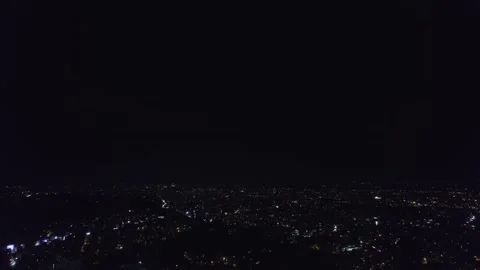 Epic revealing drone night view of bangalore cityscape with residential rad.. Stock-Footage 344879377