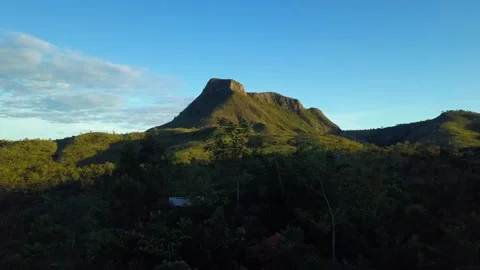 Epic Rising Drone Shot of Lush Mountain in Chapada dos Veadeiros National Park Video stock 301614348