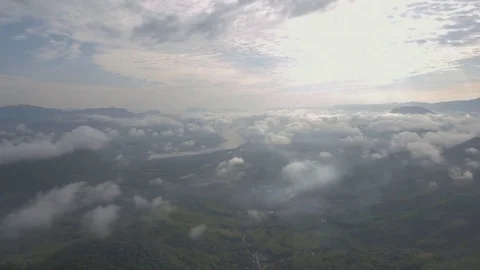 Epic sunrise in beautiful valley Vídeo Stock 75839260