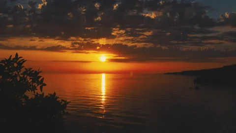 Epic sunset at the seaside time lapse Video stock 144625907