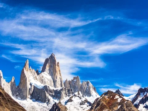 A epic time lapse of the Cerro Fitz Roy in Argentina 스톡 동영상 78140886