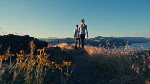 Epic View of Couple Hiking overlook Columbia River Gorge Oregon Cinematic Video stock 280702606