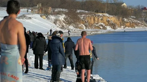 Epiphany .River Danube in Izmail. Video stock 60799006