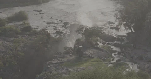 Epupa waterfall from above, 12bit  DNxHR 動画素材 252154848