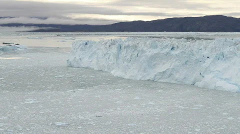 The Eqi glacier calving Video stock 851401