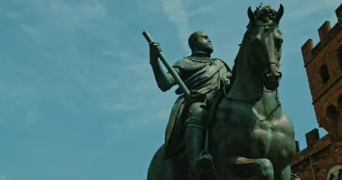 The Equestrian Statue Of Cosimo I De Medici On Piazza Della Signoria In Flor Stock Footage 147032893