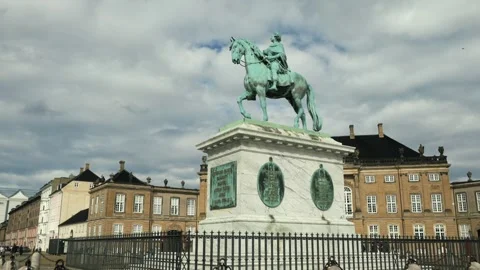 Equestrian Statue in Historic Square, a captivating representation of artistry Stock Footage 318146374