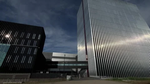 Equinix AM4 Data Center in Amsterdam, Digital Infrastructure and Technology. 库存影片 345011202