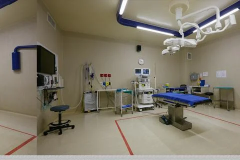 Equipped for any emergency. monitoring equipment and a bed in an empty hospital Stock Photos