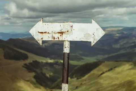 Erased pointer in trip over Rodna mountains at Romania country Foto stock
