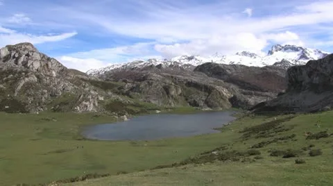 Ercina lake fast 60 Stock Footage 22397624
