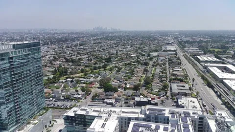 Eric Owen Moss Architects Fly Over 2 動画素材 239375145