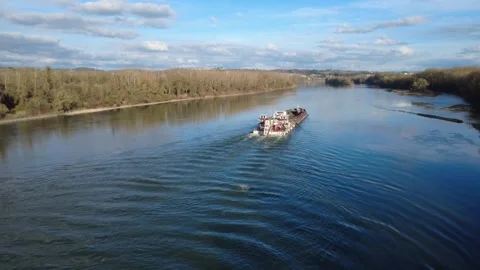 Erich schiff donau 2 Stock Footage 321394808